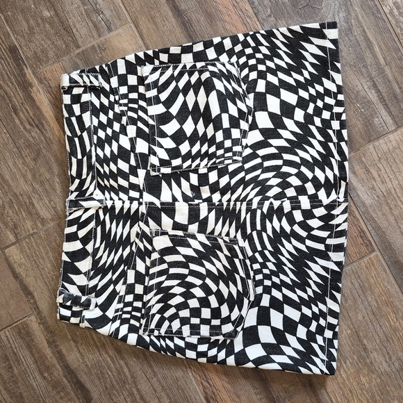 RSQ Black & Ivory Checkered Swirl Denim Mini Skirt, XS - Picture 12 of 16